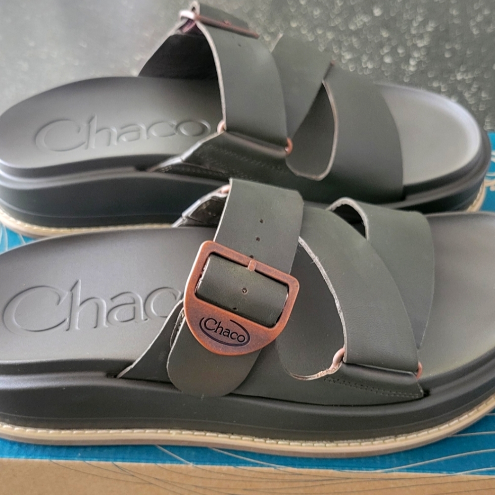 New NIB Chaco Women's Townes Midform Slides size 10